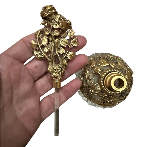 Antique Matson Ormolu Rose Filigree 6" Perfume Bottle w/ Glass Stopper/Dauber - Picture 6 of 8